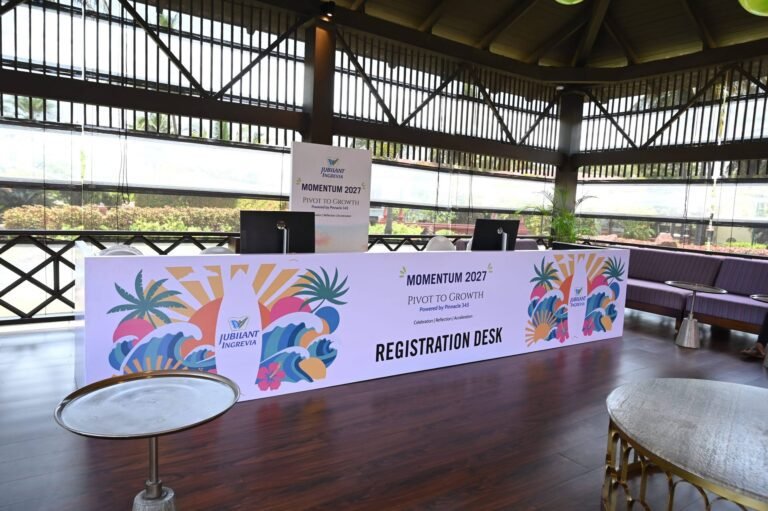 Registration Desk